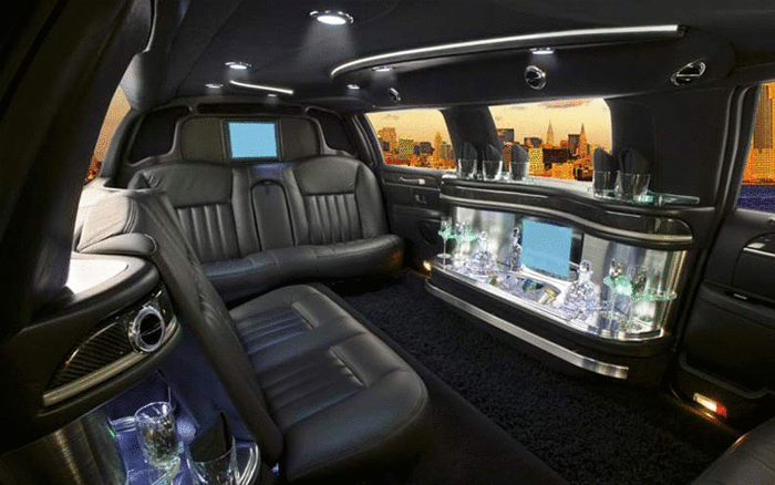 mercedes benz limo exterior picture